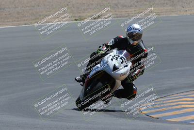 media/Apr-09-2023-SoCal Trackdays (Sun) [[333f347954]]/Turn 10 (115pm)/